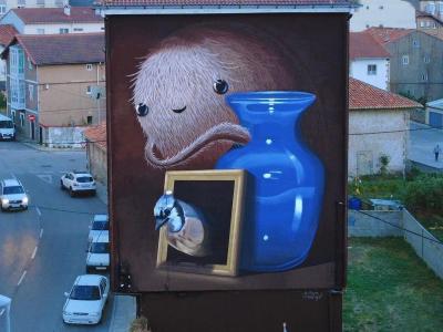 Free Your Memories — Street art by Sr. Papá Chango in Reinosa