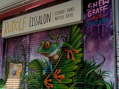 Rainette jungle de Shew — Street art de Shew à Berlin