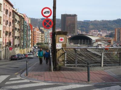 BBO_01, Space Invader on San Frantzisko kalea — Street art by Invader in Bilbao