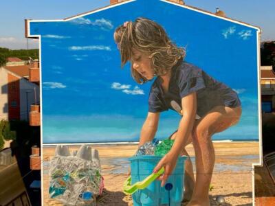 Plastic Castles — Street art by Dadospuntocero in La Bañeza