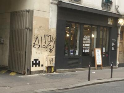 PA_435, Space Invader on 91 bis Rue Oberkampf — Street art by Invader in Paris