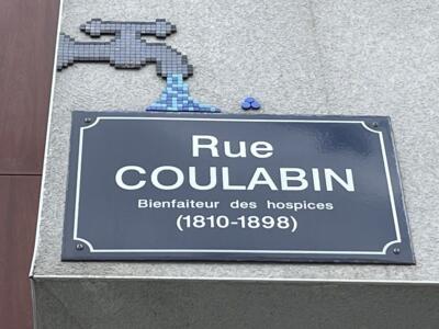 water running from the tap — Street art by Mifamosa in Rennes