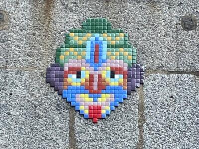 Visage coloré — Street art de Waldo à Rennes
