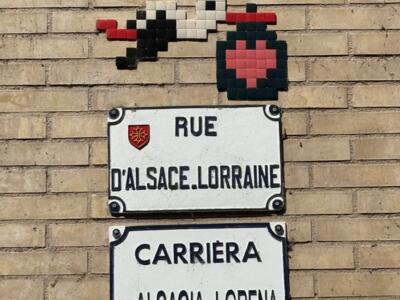 Cigogne alsacienne rue d'Alsace-Lorraine — Street art de Stork Pixelart à Toulouse