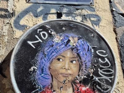 Portrait in a purple turban by Nô — Street art by Nô in Marseille