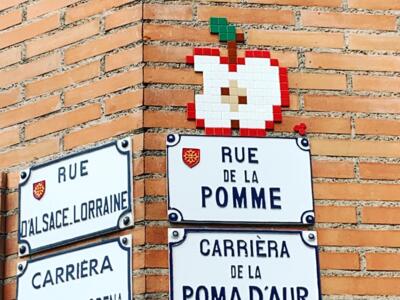 Pomme coupée de la rue de la Pomme — Street art de Mifamosa à Toulouse