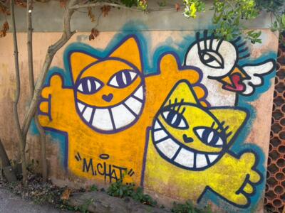 Two cats & a pigeon  — Street art de M. Chat à Hyères