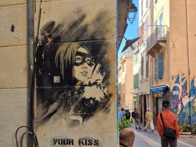 Your kiss feels like the apocalypse — Street art by RNST, La Dactylo in Marseille