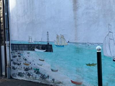 Le port de Cancale et ses bisquines — Street art à Cancale