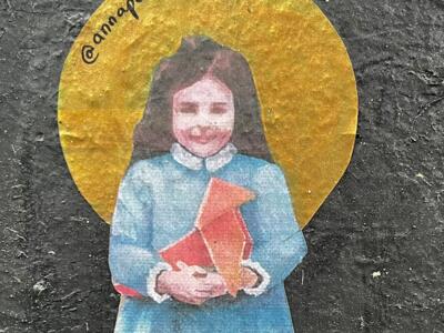 Girl with a golden halo by Annapolis75 — Street art by Annapolis75 in Paris
