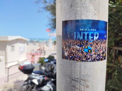 Inter Sticker by the Beach — Street art in Rimini