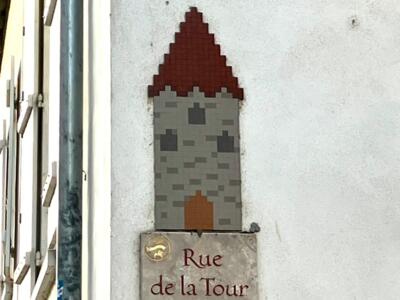 La Tour — Street art de Mifamosa à Orléans
