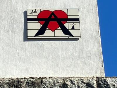 A2 red heart and A with ermine — Street art by A2 in Vannes