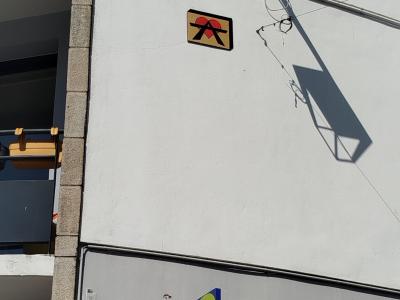 A2 Panel with Red Heart — Street art by A2 in Concarneau