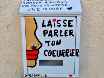 Let your heart-mail speak — Street art in Lyon