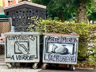Chalk-Style Painted Containers — Street art in La Chaux-de-Fonds