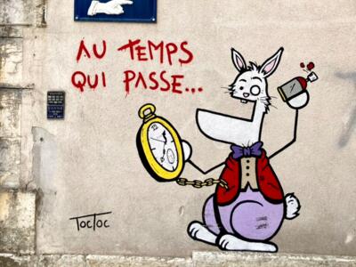 Gare au temps qui passe — Street art de TocToc à Le Locle