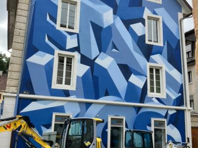 Once upon a time — Street art by Ben Johnston in Le Locle