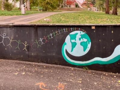 Tour du monde et ses monuments — Street art à La Chaux-de-Fonds