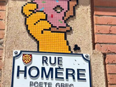 Donut d'Homer de la rue Homère — Street art de Mifamosa à Toulouse