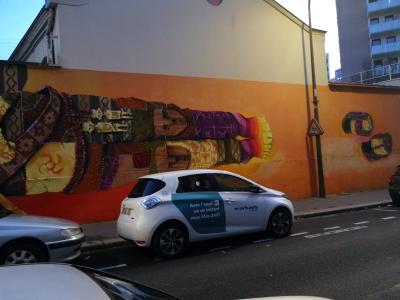 Visages et Oreilles Mural Orange