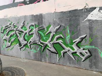  france-paris-graffiti