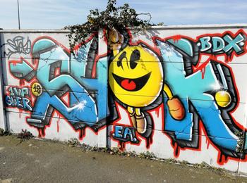 Pacman france-saint-nazaire-graffiti