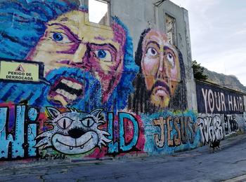Wild Jesus portugal-lisboa-graffiti