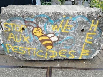 Stop aux pesticides netherlands-amsterdam-graffiti