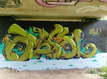  france-reze-graffiti