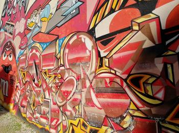 M&Ms, Donald, Bender, Captain America, Simpson portugal-lisboa-graffiti