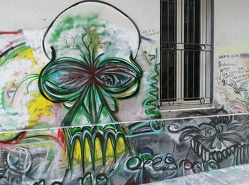  spain-valencia-graffiti