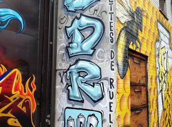  canada-montreal-graffiti