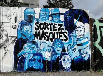 Sortez masqués france-nantes-graffiti