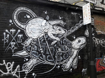  united-kingdom-london-graffiti