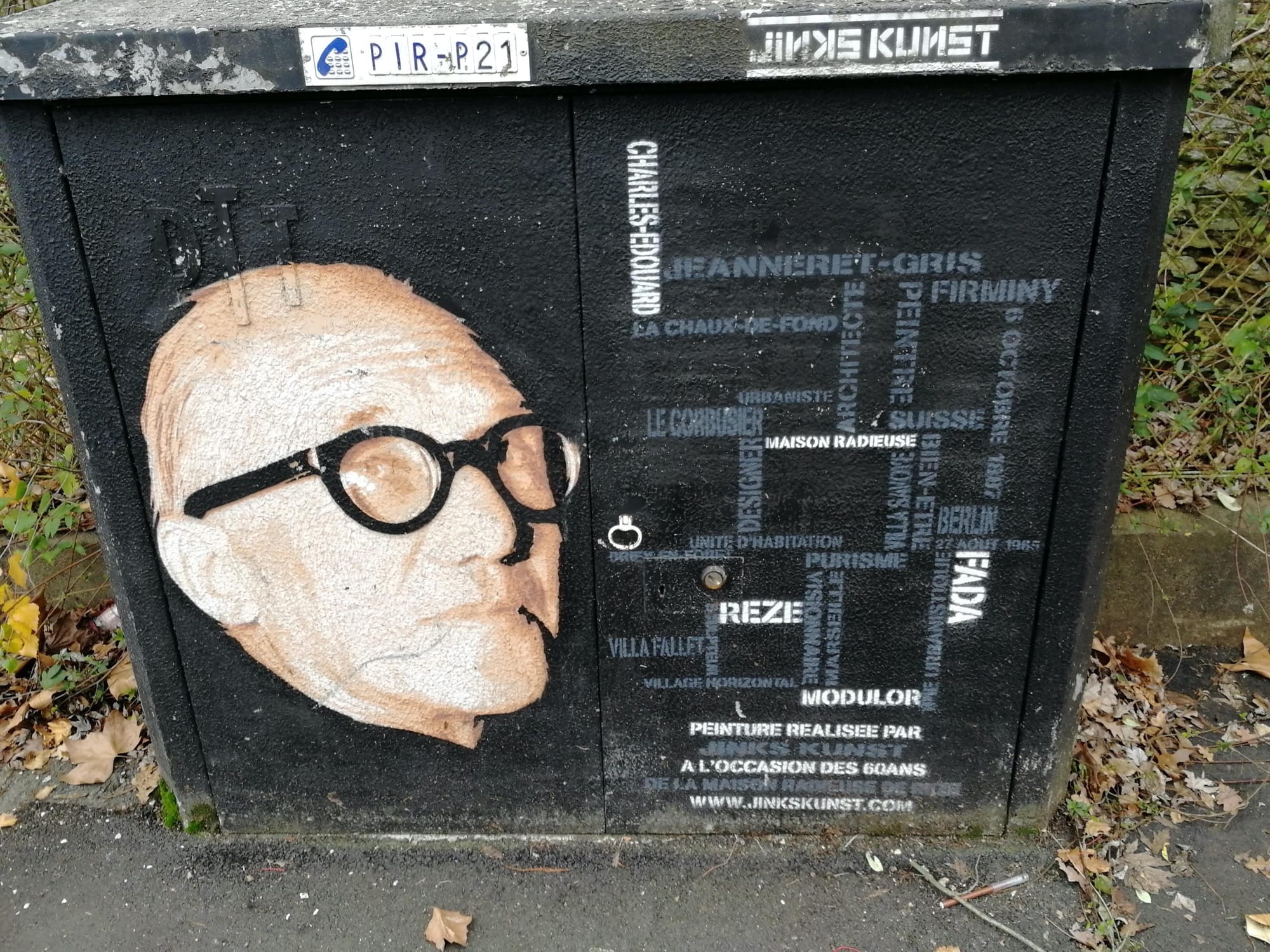 Graffiti 583 Charles edouard le corbusier by the artist Jinks Kunst captured by Rabot in Rezé France