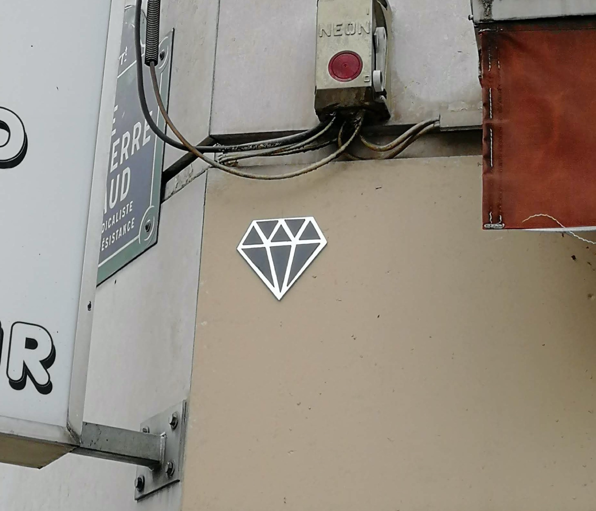 Sticking 604  de Le Diamantaire capturé par Rabot à Paris France