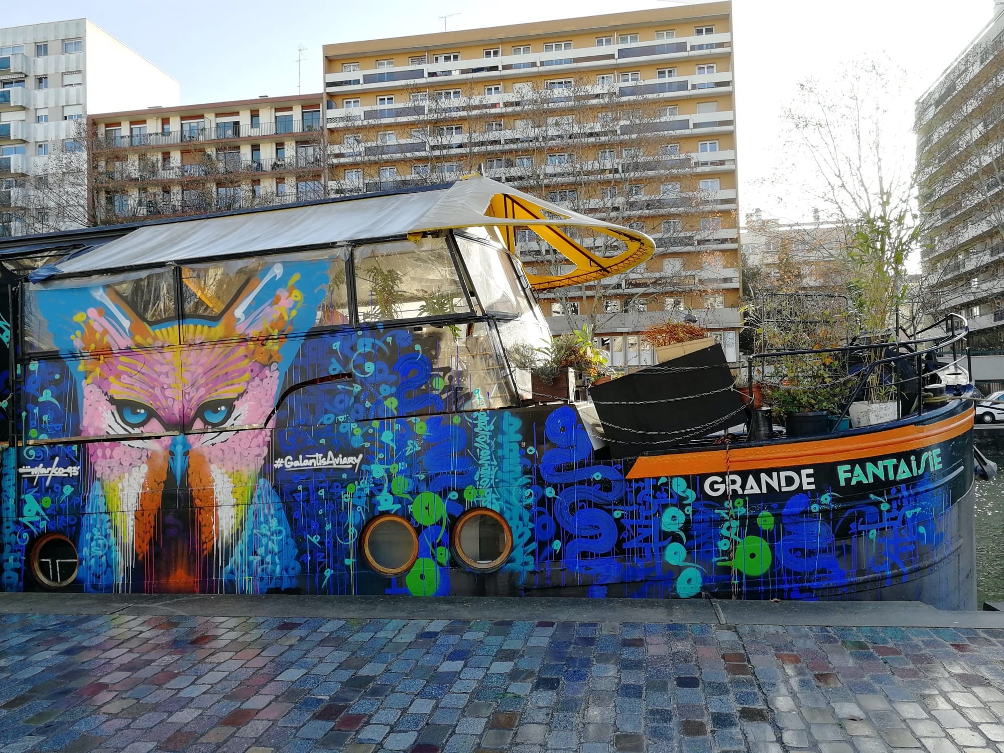 Graffiti 735  de Marko 93 capturé par Rabot à Paris France