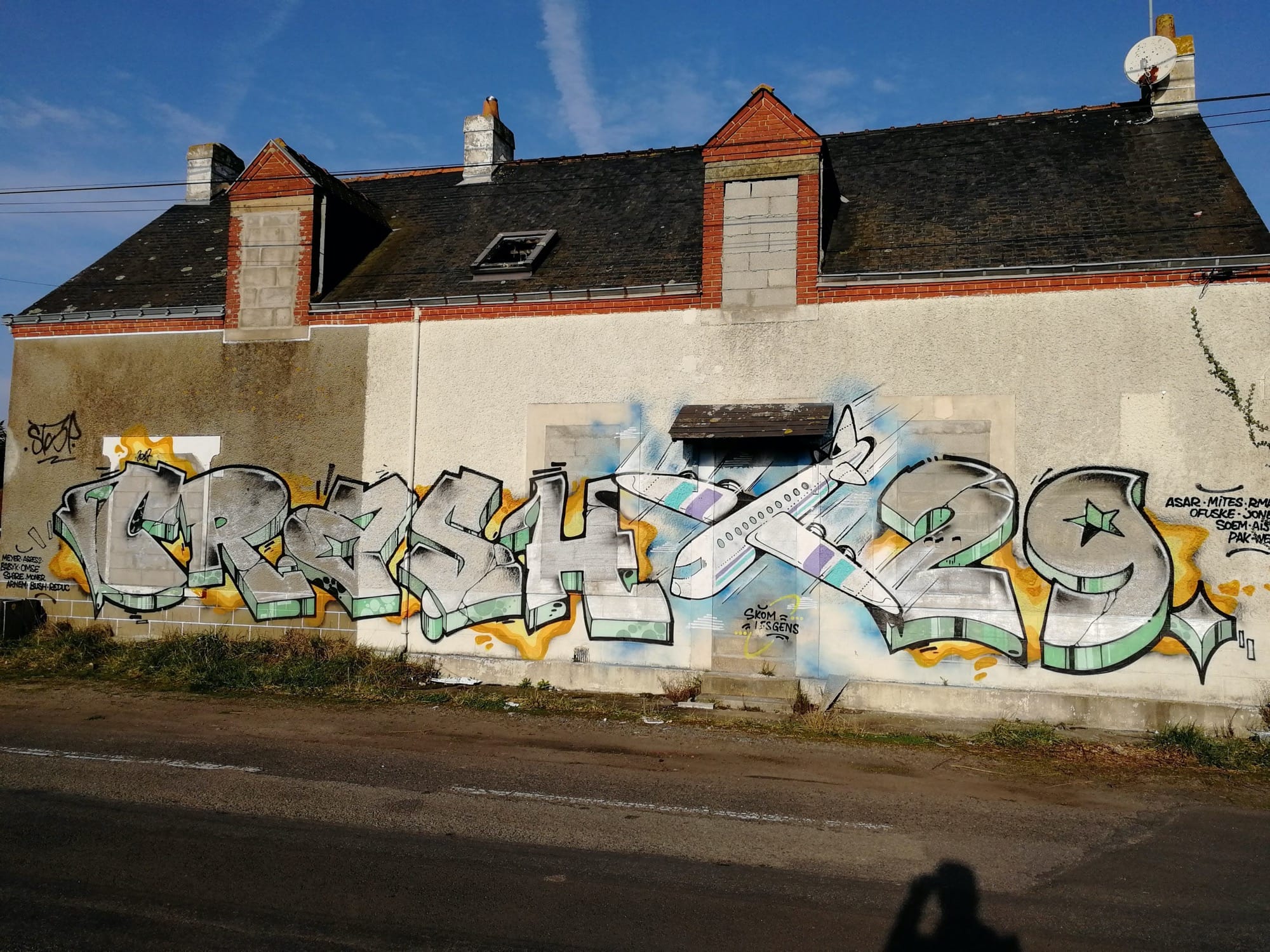 Graffiti 873  capturé par Rabot à Montoir-de-Bretagne France