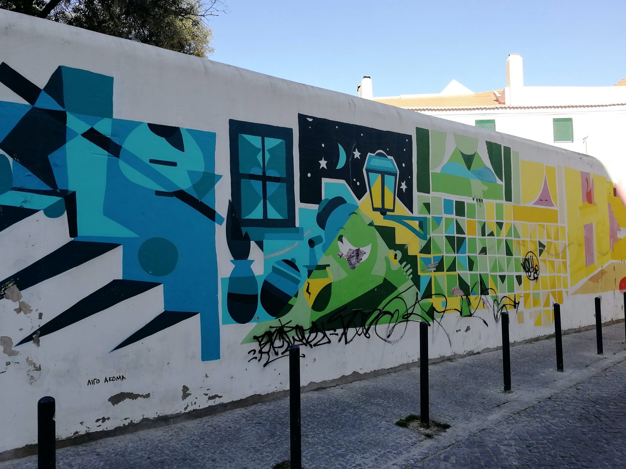 Graffiti 1094  capturé par Rabot à Lisboa Portugal
