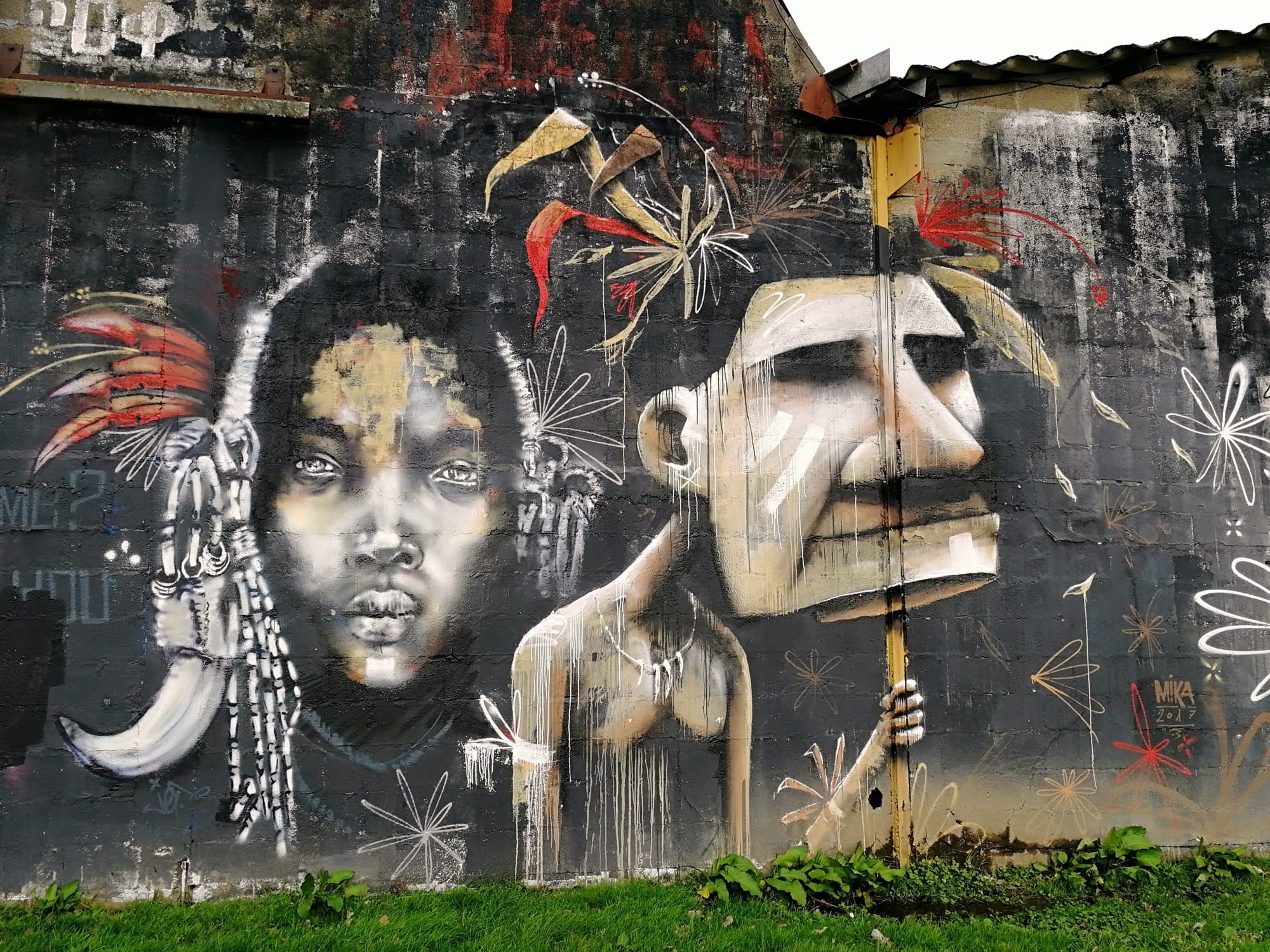 Graffiti 1207  by the artist Jef captured by Rabot in Redon France