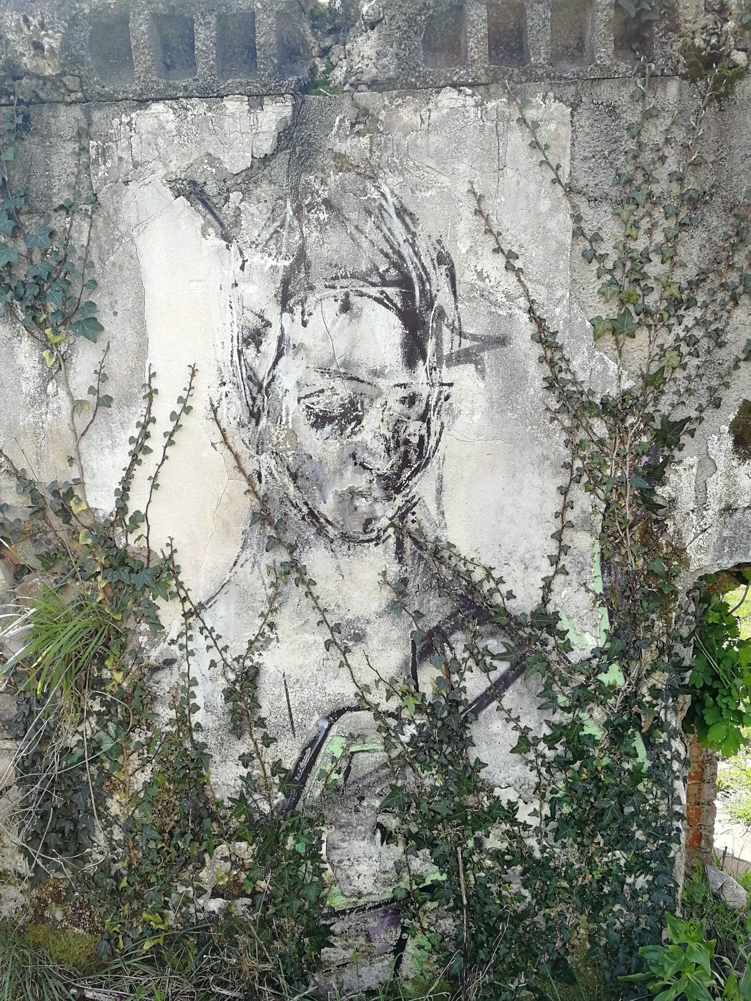 Graffiti 1275  capturé par Rabot à Saint-Nicolas-de-Redon France