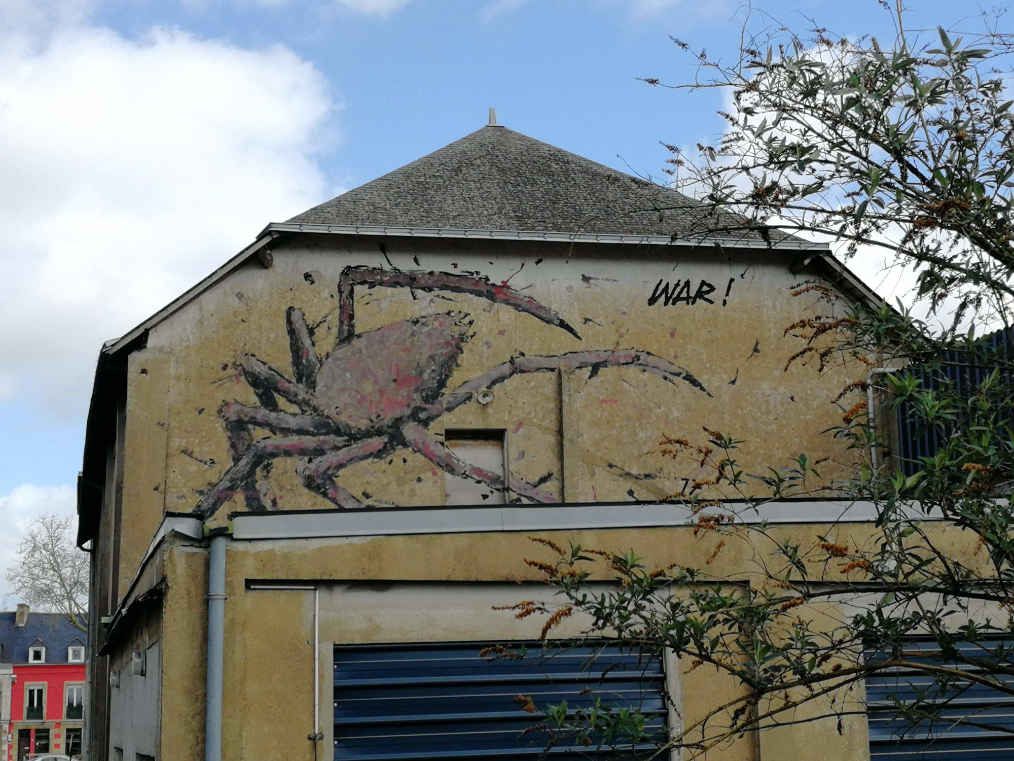 Graffiti 1279 Spider war capturé par Rabot à Saint-Nicolas-de-Redon France