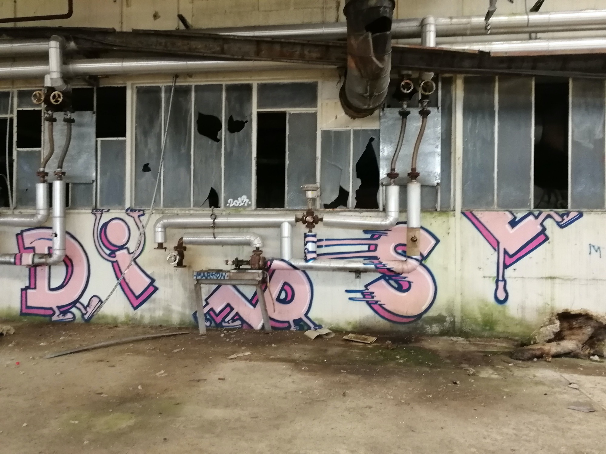 Graffiti 1400  capturé par Rabot à Issé France