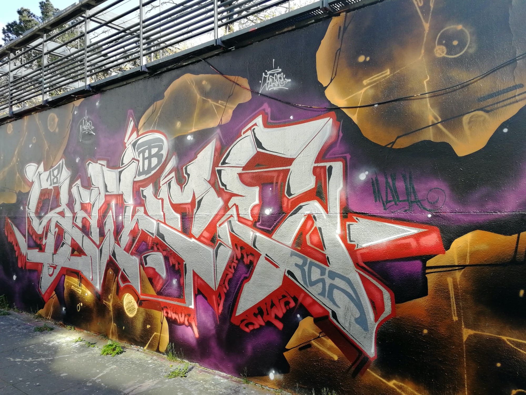 Graffiti 1476  capturé par Rabot à Angers France