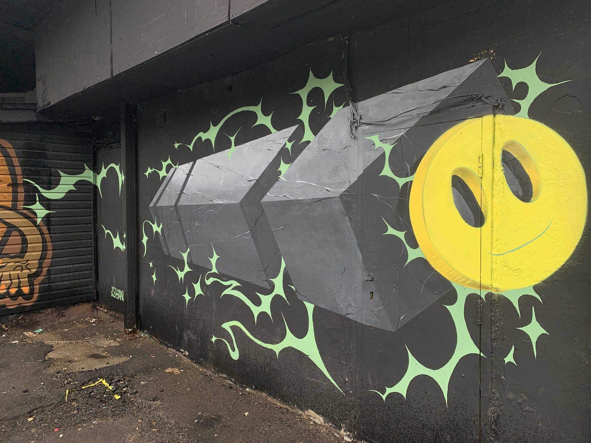 Graffiti 2085  capturé par Rabot à Montréal Canada