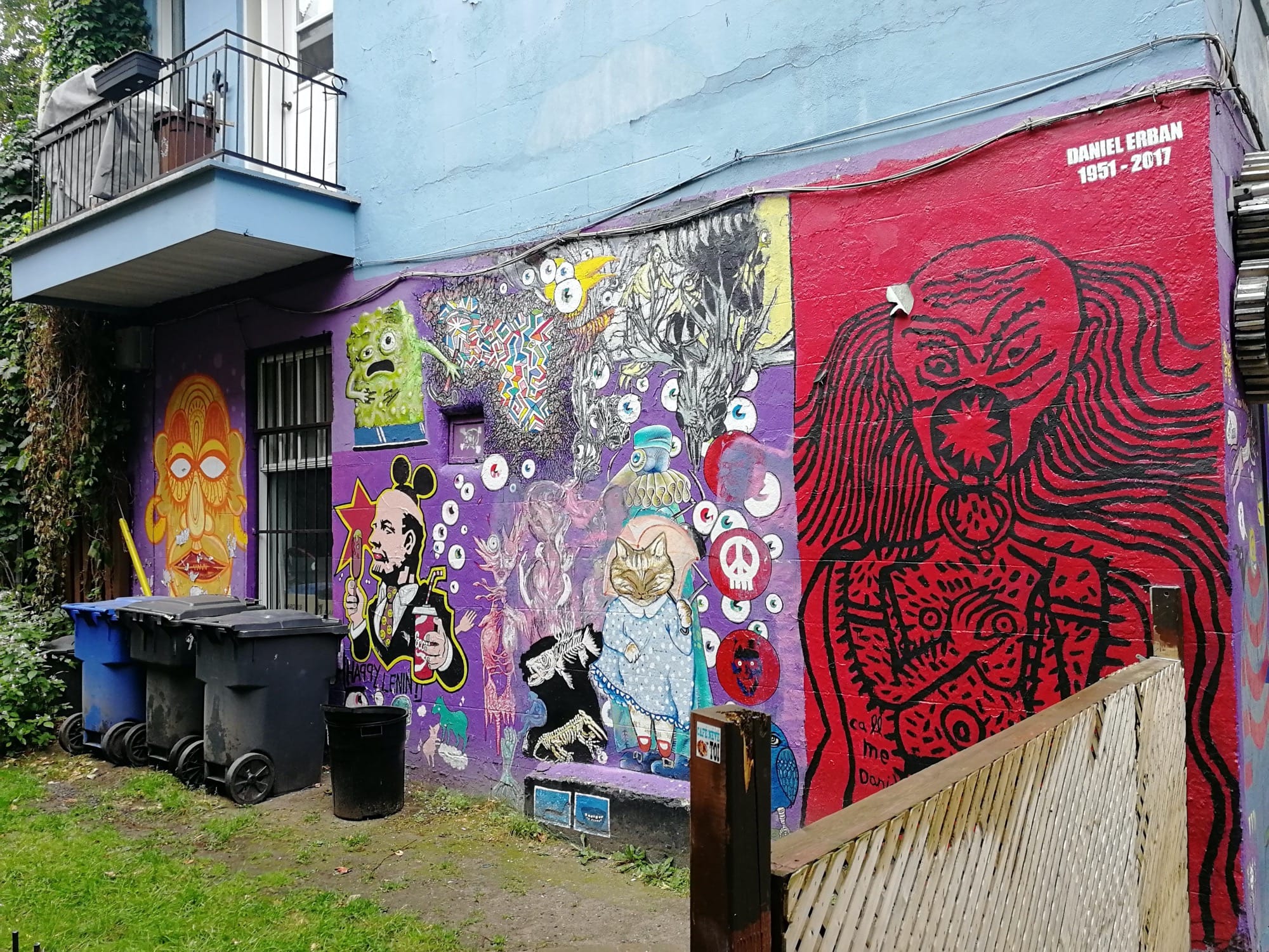 Graffiti 2115  capturé par Rabot à Montréal Canada
