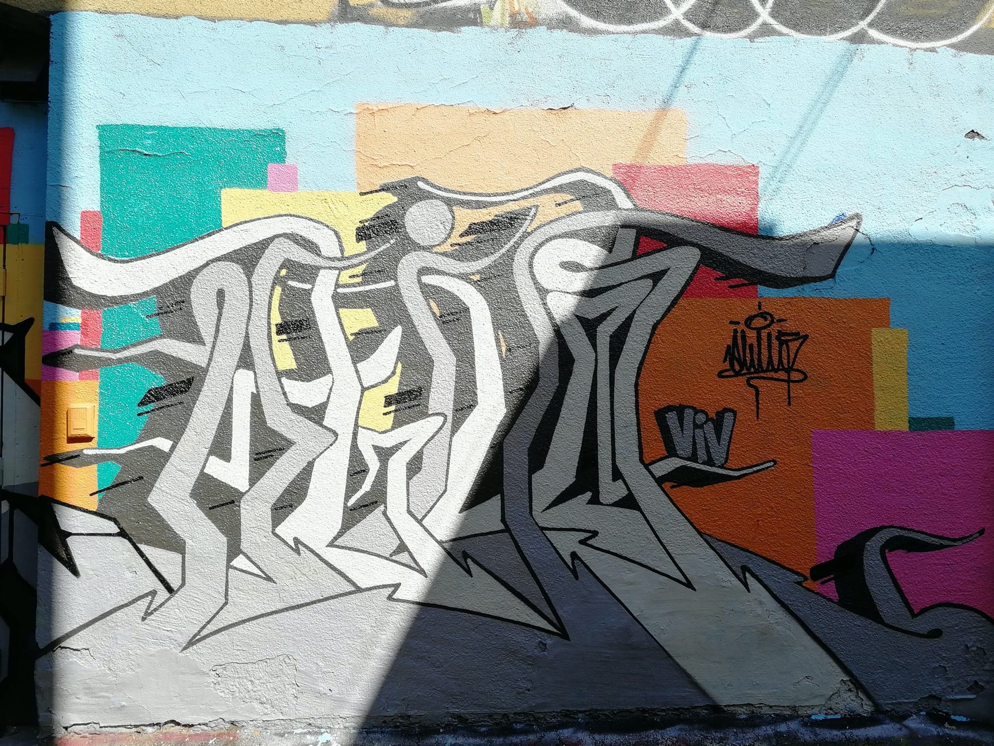 Graffiti 2501  capturé par Rabot à Toronto Canada