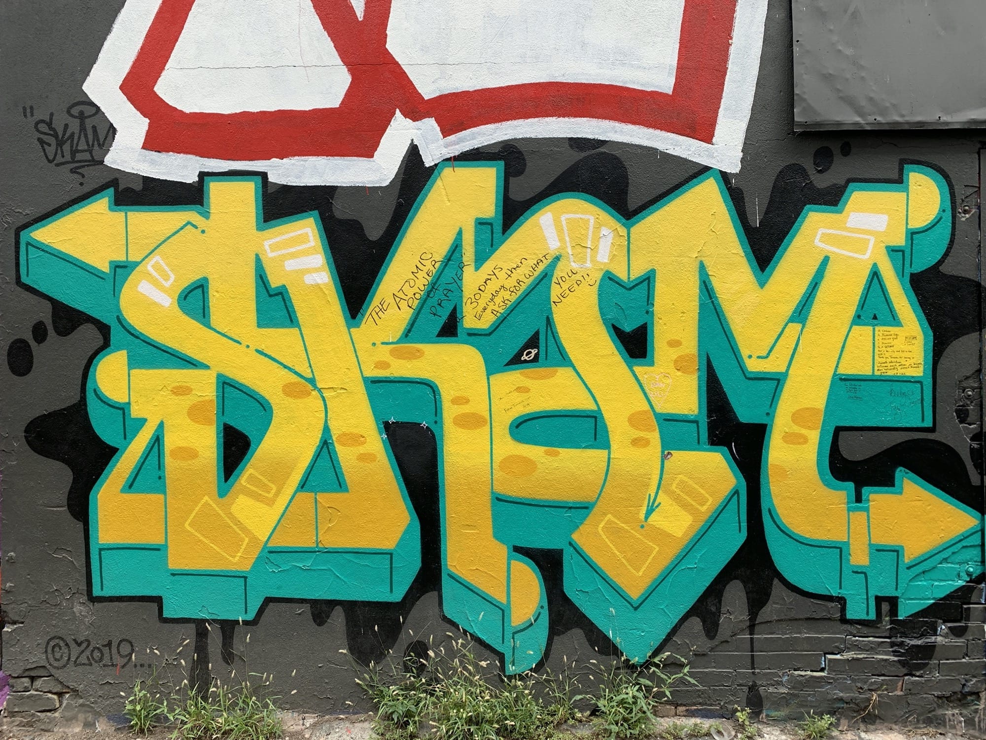 Graffiti 2547  capturé par Rabot à Toronto Canada