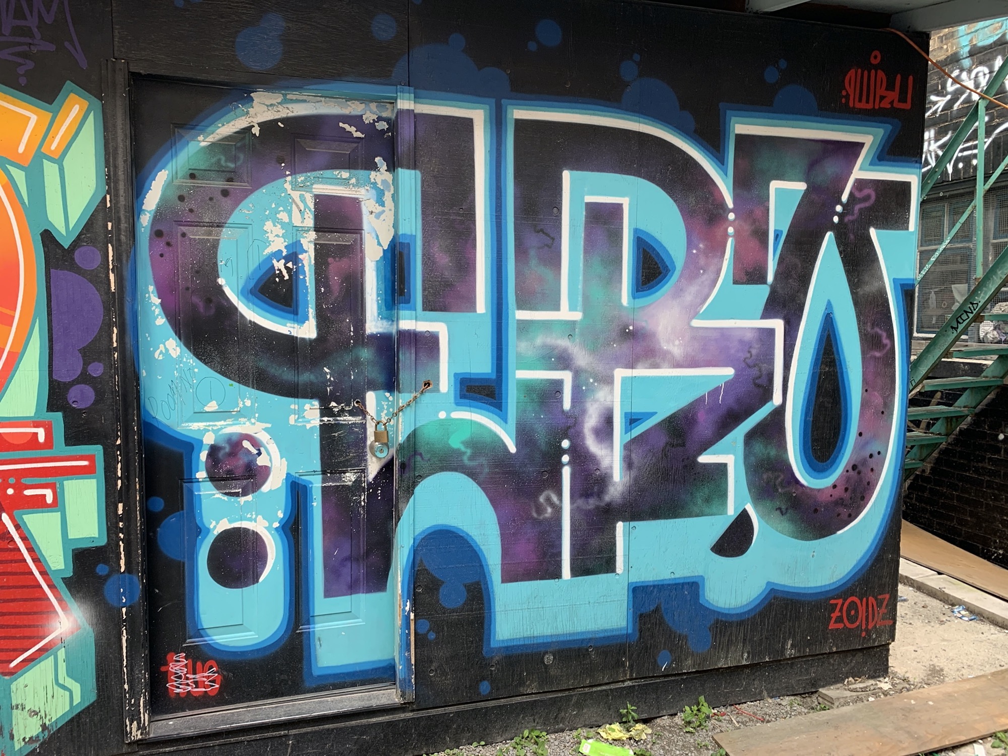 Graffiti 2589  capturé par Rabot à Toronto Canada